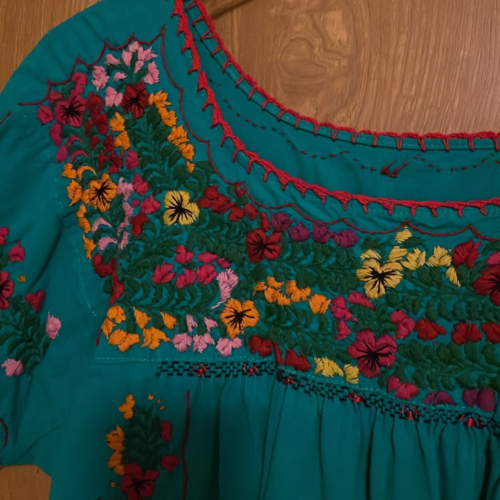 Shirt - Picture 2 of 2